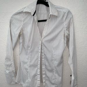 Express button down